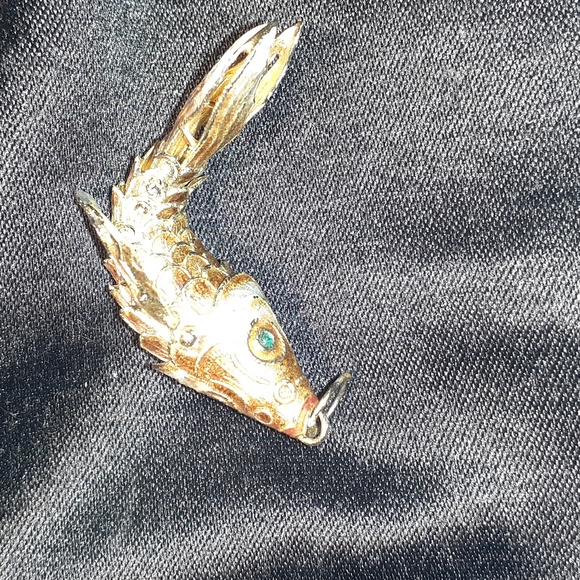 Vtg Articulated cloisonne gold & pearl white enamel.  2 1/2" pendant/charm. - Picture 6 of 7